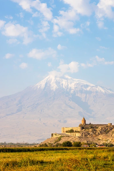 mount-ararat-and-khor-virap-in-armenia-in-morning-2024-10-15-23-48-32-utc